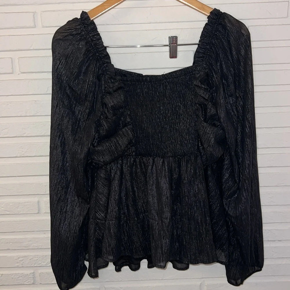 Torrid Black Peplum Keyhole Smocked Blouse, Women’s Size Large - Picture 7 of 10